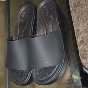 Crocs Brooklyn Slides